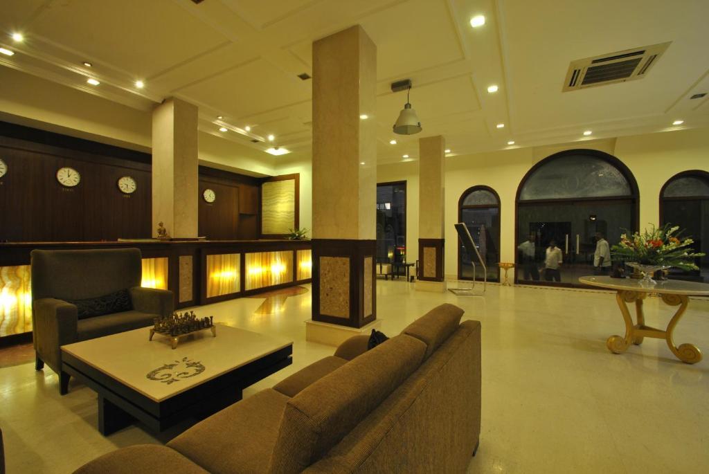 Siddharth Hotel 2*