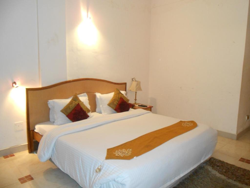 Hotel Siddharth Varanasi